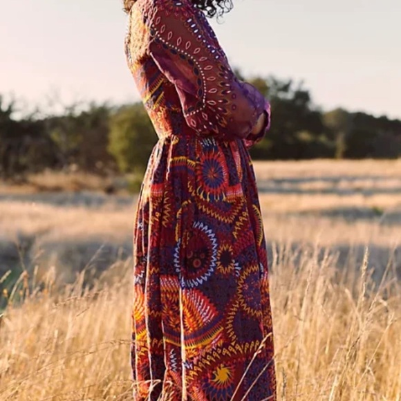 NWT Anthropologie Maren Embroidered Maxi Dress Size 4 Petite Sunset Motif Purple - Picture 6 of 16